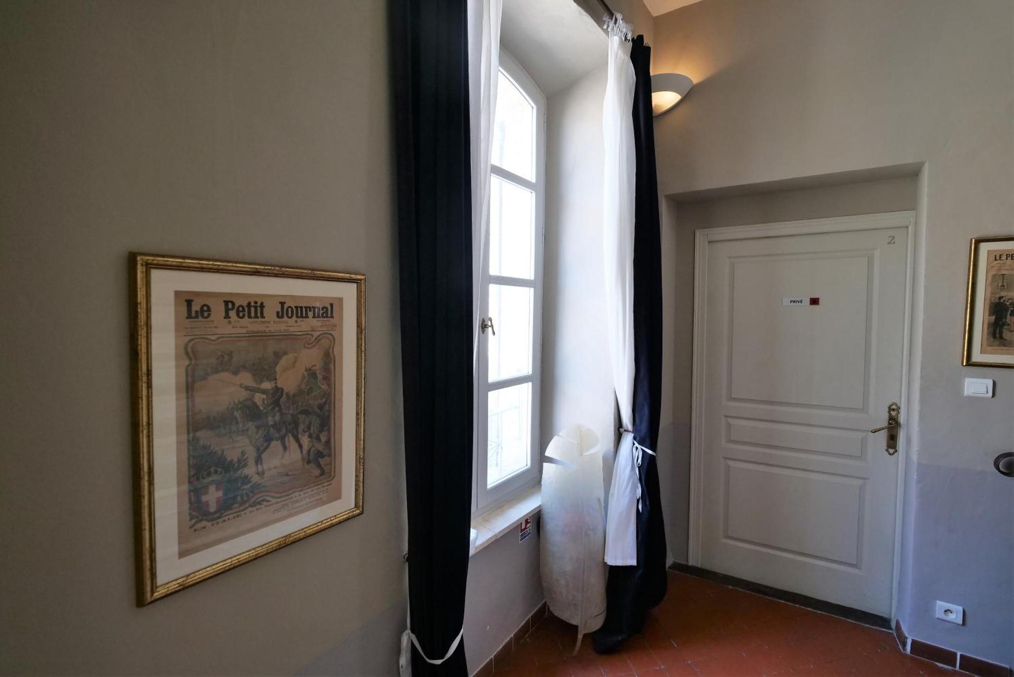 Du Vieux Bistrot Homestay Cabrieres-d'Avignon